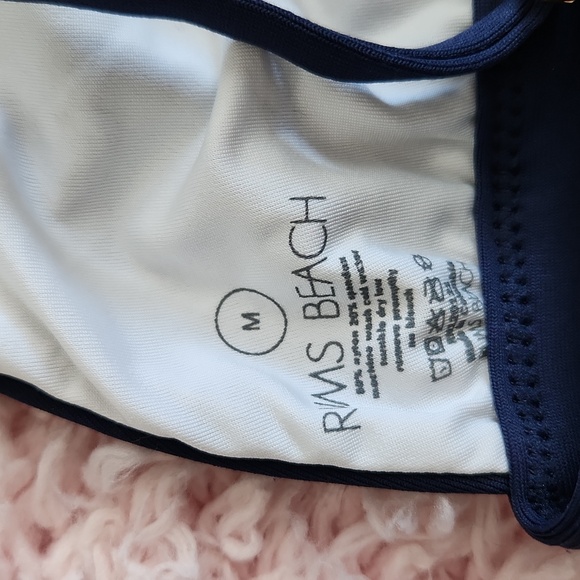 Thong bikini set small top medium bottoms - Picture 9 of 9